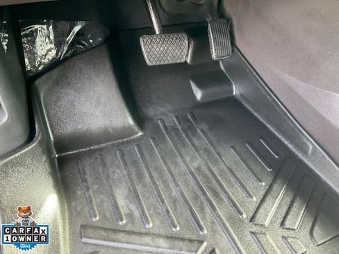 Used 2018 Honda Odyssey Touring image 19
