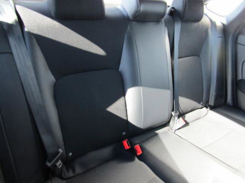 Used 2023 Honda Civic Sport image 9