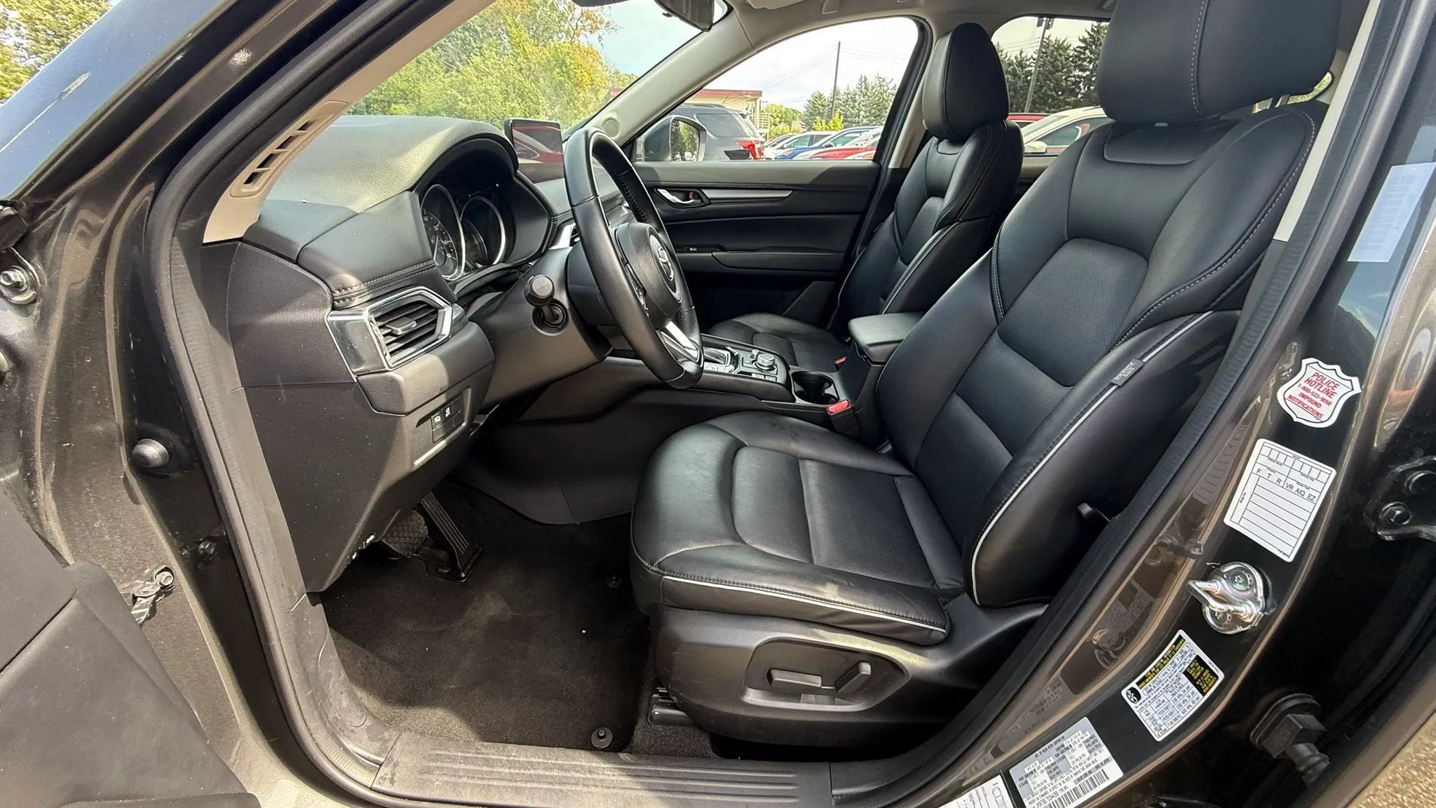 Used 2025 MAZDA CX-5 AWD 2.5 S w/ Select Package image 6