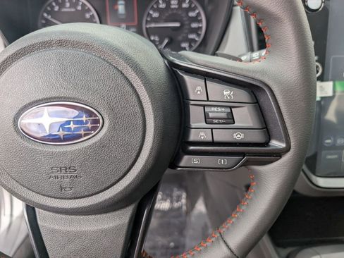 New 2025 Subaru Crosstrek 2.5i Limited w/ Crosstrek Mirror Package image 16