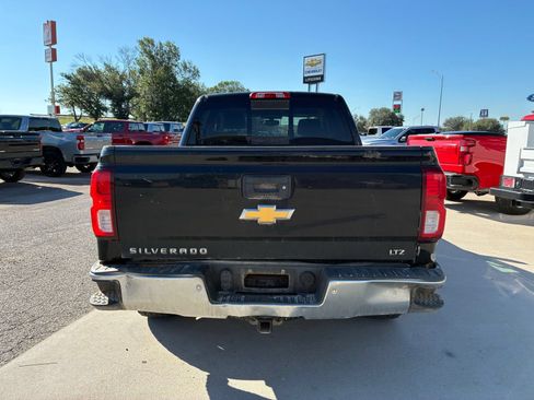 Used 2018 Chevrolet Silverado 1500 LTZ w/ Texas Edition AWD/4WD image 14