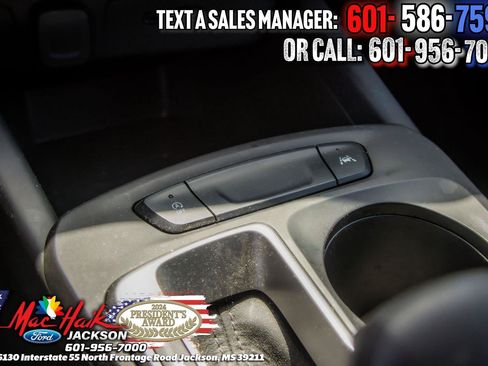 Used 2024 Chevrolet Trax LS w/ LS Convenience Package FWD image 18