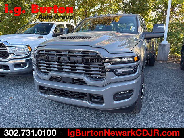 New 2027 RAM 3500 Big Horn AWD/4WD image 3