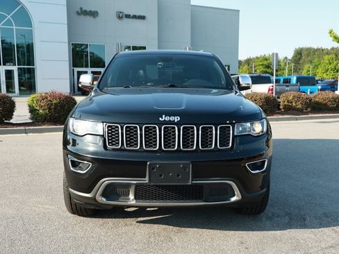 Used 2018 Jeep Grand Cherokee Limited AWD/4WD image 2