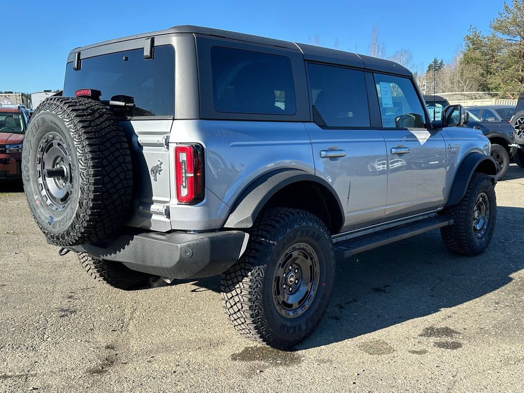 New 2024 Ford Bronco Outer Banks AWD/4WD image 7