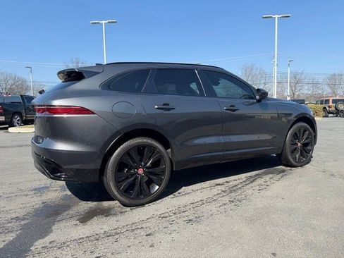 Used 2023 Jaguar F-PACE S image 7