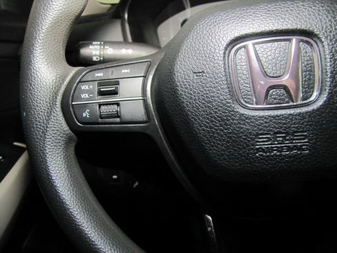 Certified 2023 Honda Accord EX image 5