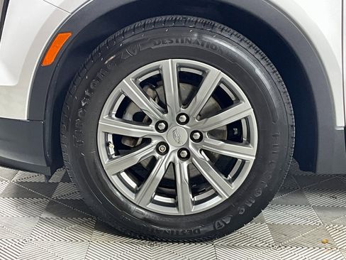 Used 2019 Cadillac XT4 Premium Luxury w/ Cold Weather Package image 29