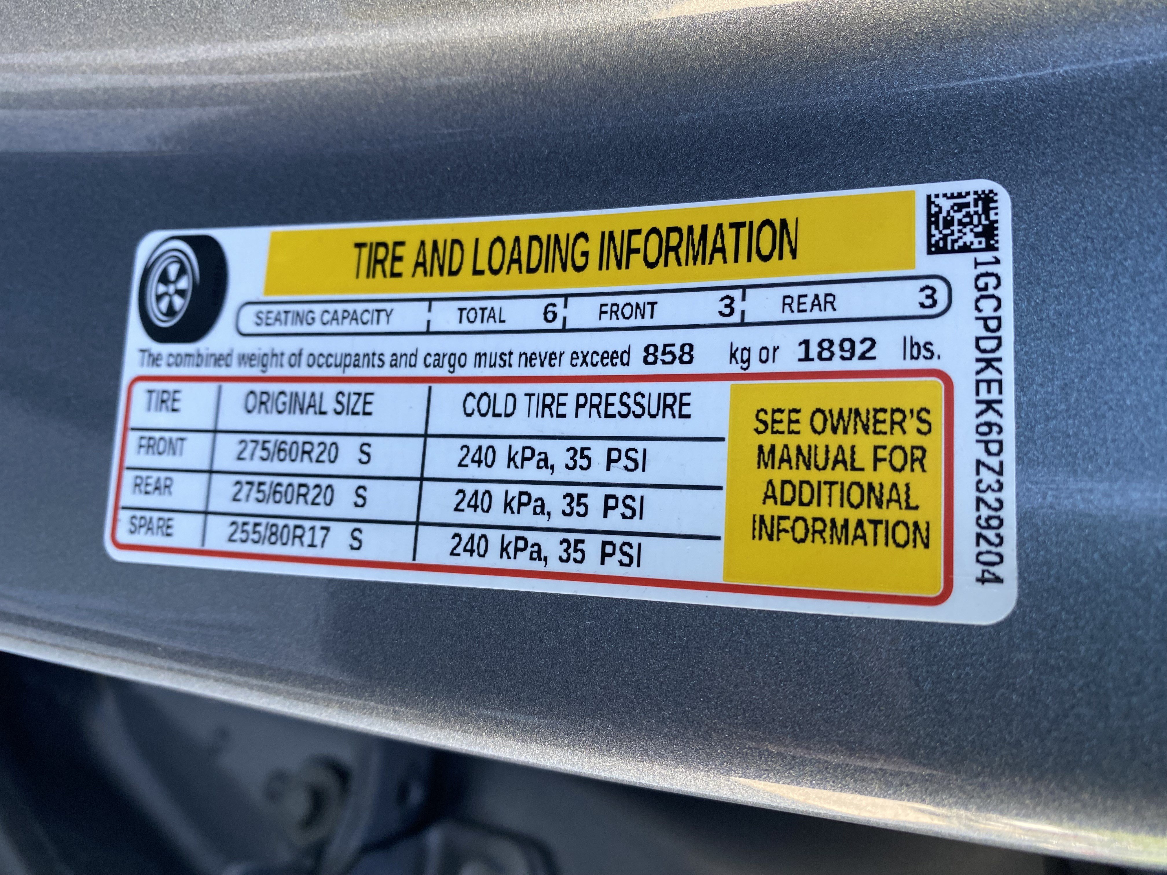 Used 2023 Chevrolet Silverado 1500 LT AWD/4WD image 37