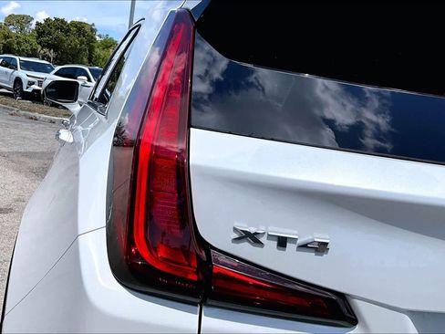 Used 2023 Cadillac XT4 Luxury FWD image 29