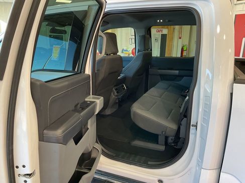 Certified 2025 Ford F150 XLT w/ Equipment Group 301A Standard AWD/4WD image 30