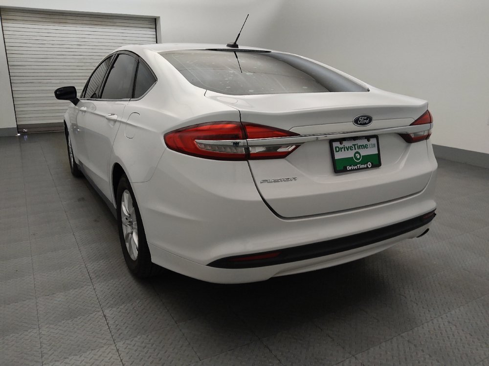 Used 2018 Ford Fusion S FWD image 5