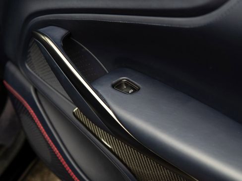 Used 2023 Aston Martin DBX 707 image 32