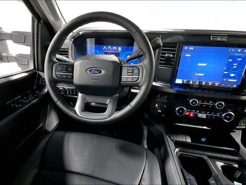 Used 2026 Ford F450 Lariat AWD/4WD image 6