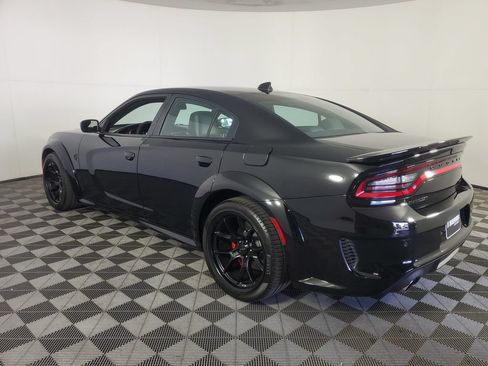 Used 2022 Dodge Charger SRT Hellcat w/ Carbon/Suede Interior Package RWD image 6