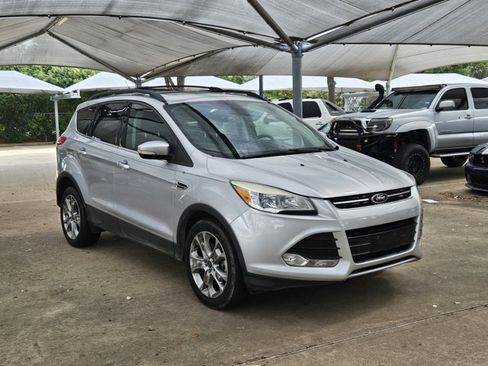 Used 2013 Ford Escape SEL FWD image 3