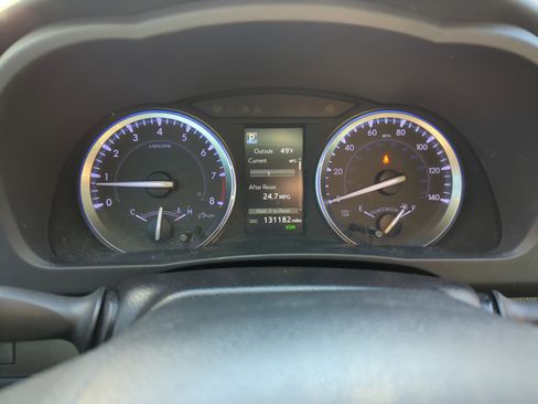 Used 2019 Toyota Highlander FWD V6 image 23