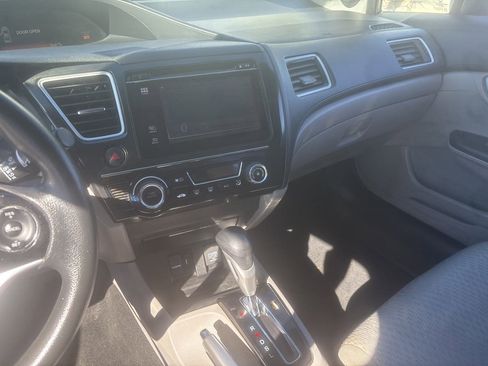 Used 2014 Honda Civic EX image 16