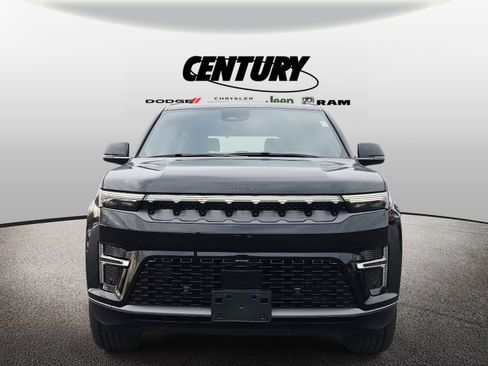 New 2026 Jeep Grand Wagoneer Limited w/ Premium Group II AWD/4WD image 9