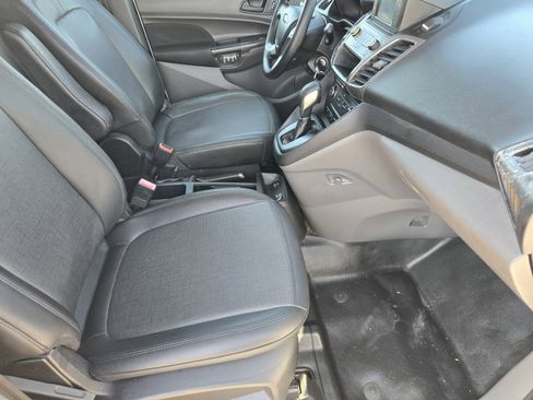 Used 2019 Ford Transit Connect XL image 10