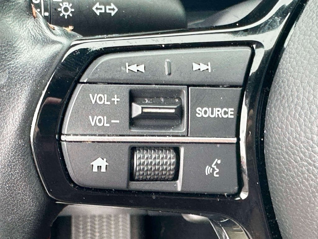 Certified 2025 Honda HR-V Sport image 16