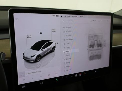 Used 2023 Tesla Model Y Long Range AWD/4WD image 27