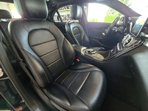 Used 2016 Mercedes-Benz C 300 4MATIC Sedan image 31