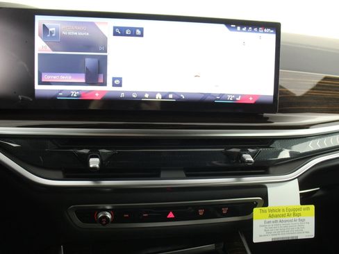 New 2026 BMW X5 xDrive40i w/ Climate Comfort Package image 25