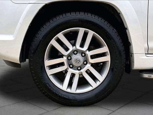 Used 2013 Toyota 4Runner Limited RWD image 10