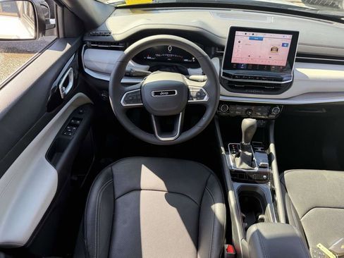 Used 2025 Jeep Compass Limited w/ Elite Group image 16