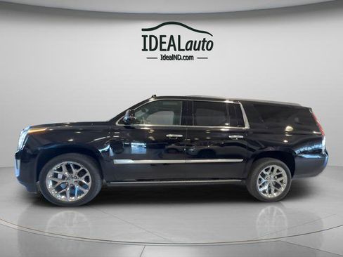 Used 2019 Cadillac Escalade ESV Platinum AWD/4WD image 2