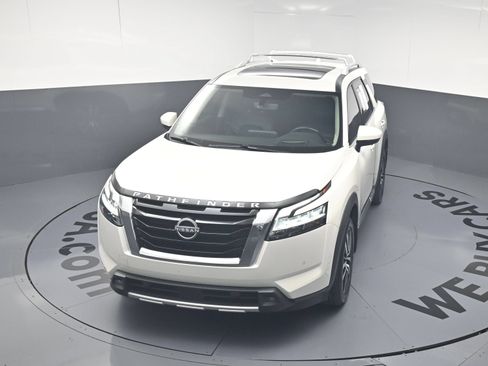 Used 2023 Nissan Pathfinder Platinum AWD/4WD image 31