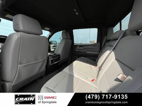 Used 2024 GMC Sierra 1500 SLT w/ SLT Premium Plus Package AWD/4WD image 28