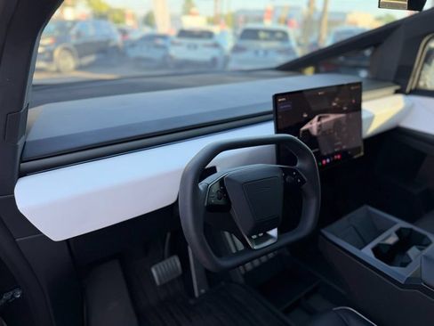 Used 2024 Tesla Cybertruck AWD Crew Cab image 48
