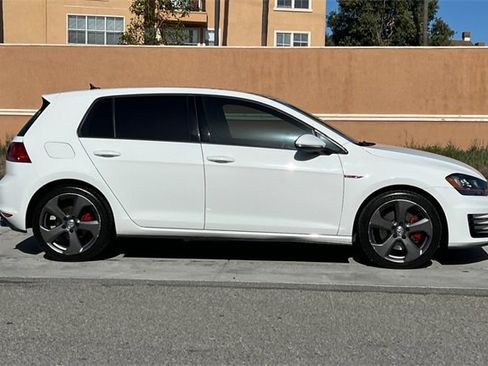 Used 2015 Volkswagen GTI Autobahn image 3