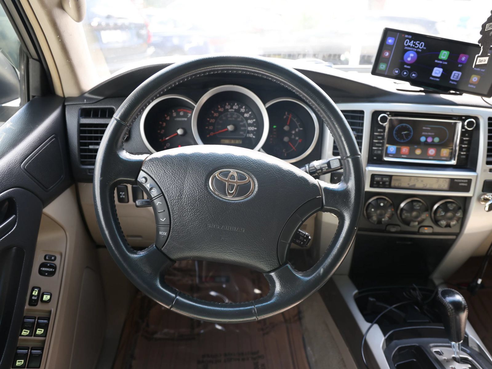 Used 2007 Toyota 4Runner SR5 AWD/4WD image 14