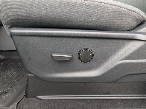 New 2026 Ford F250 XLT w/ XLT Premium Package image 16