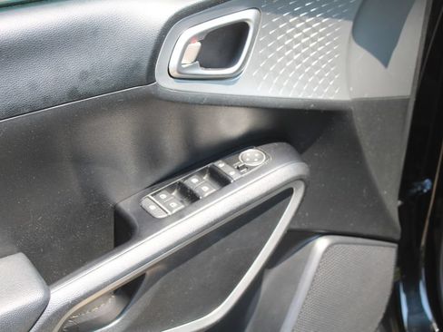 Certified 2024 Kia Soul LX w/ Option Group 015 FWD image 20