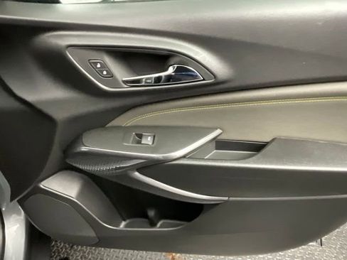 New 2026 Chevrolet Trax ACTIV w/ Sunroof Package FWD image 22