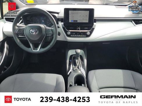 Certified 2025 Toyota Corolla SE image 18