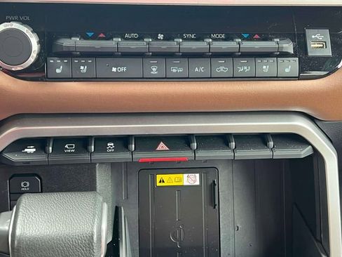 Used 2024 Toyota Tundra 1794 Edition image 31