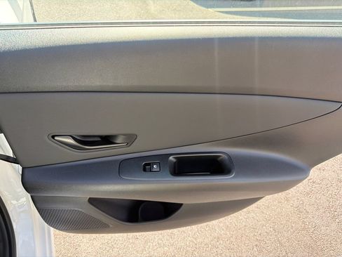 New 2026 Hyundai Elantra Sport FWD image 17