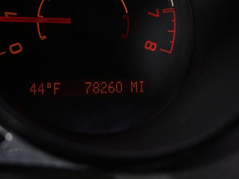 Used 2008 Saturn Sky w/ Premium Trim Package image 22