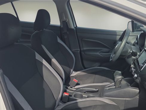 Used 2025 Nissan Versa S w/ S Plus Package image 16