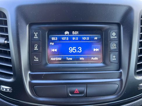 Used 2015 Chrysler 200 S image 35