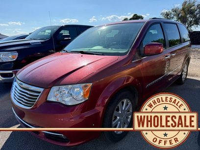 Used 2015 Chrysler Town & Country Touring w/ Driver Convenience Group
