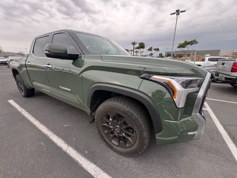 Used 2022 Toyota Tundra Limited image 3