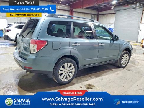 Used 2012 Subaru Forester 2.5X Premium w/ All-Weather Pkg AWD/4WD image 4