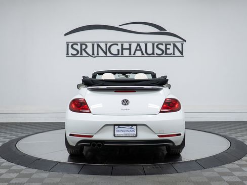 Used 2017 Volkswagen Beetle 1.8T Classic image 6