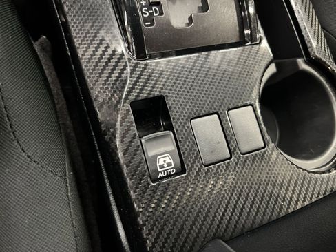 Used 2024 Toyota 4Runner TRD Off-Road image 27